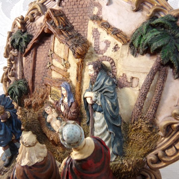 Christmas Ceramic Nativity Mary Joseph Jesus and the three king's TWO Piece. - Picture 6 of 16